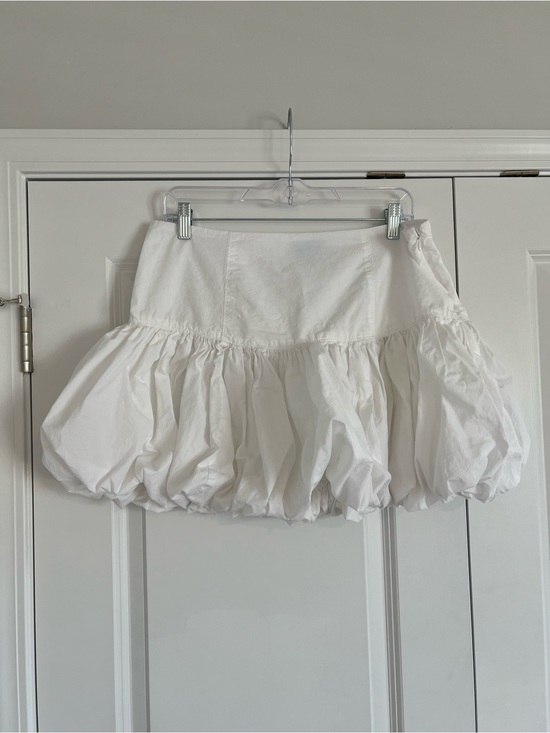 CeCe Dresses & Skirts - White Bubble Hem Mini Skirt